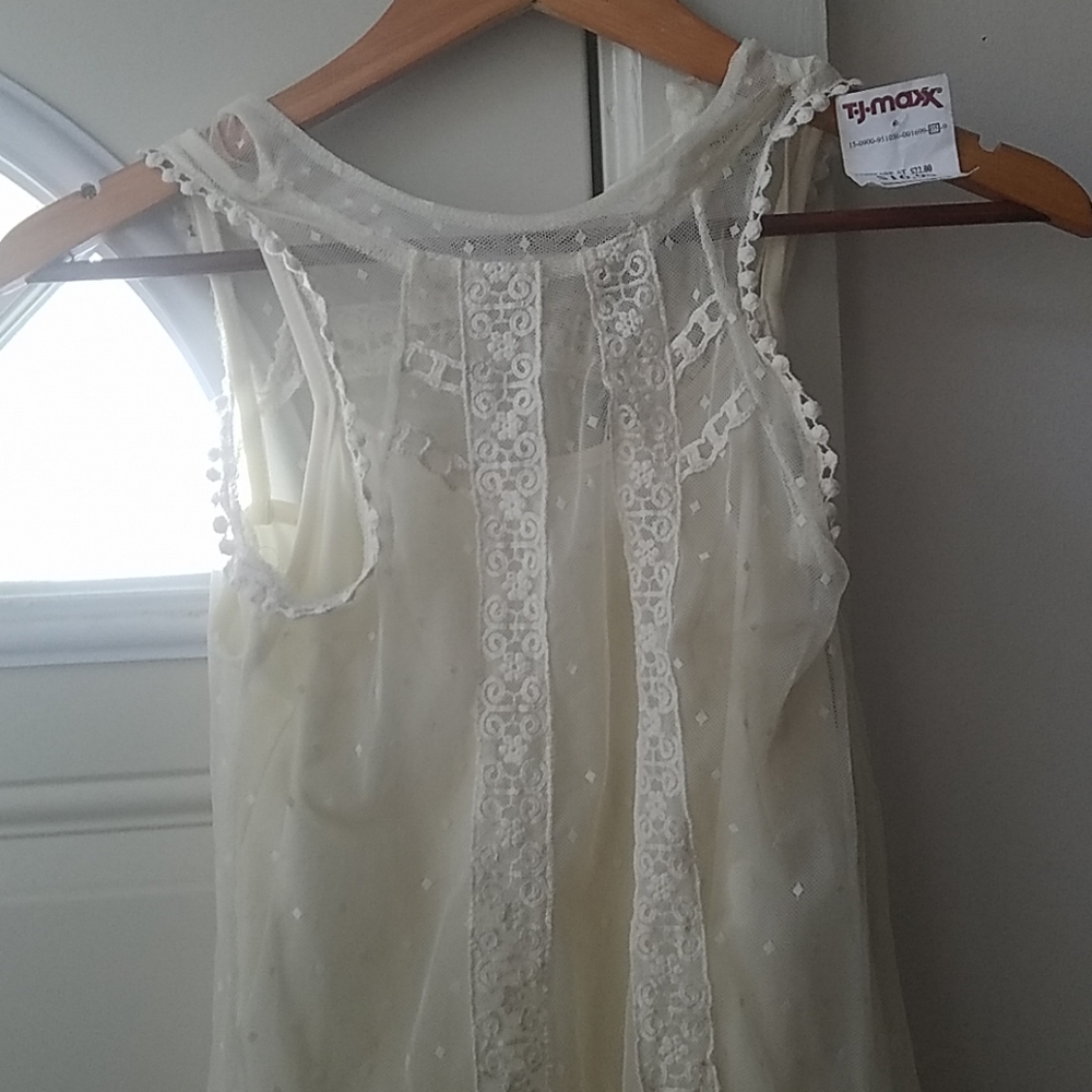 Tank top - Picture 2 of 2